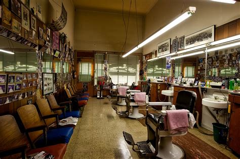 colonial barbershop